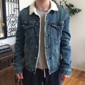 Men’s SZ small Goodfellow denim jacket